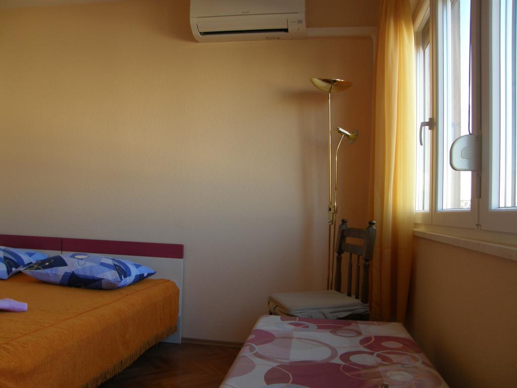 Neva Rooms Split Bagian luar foto